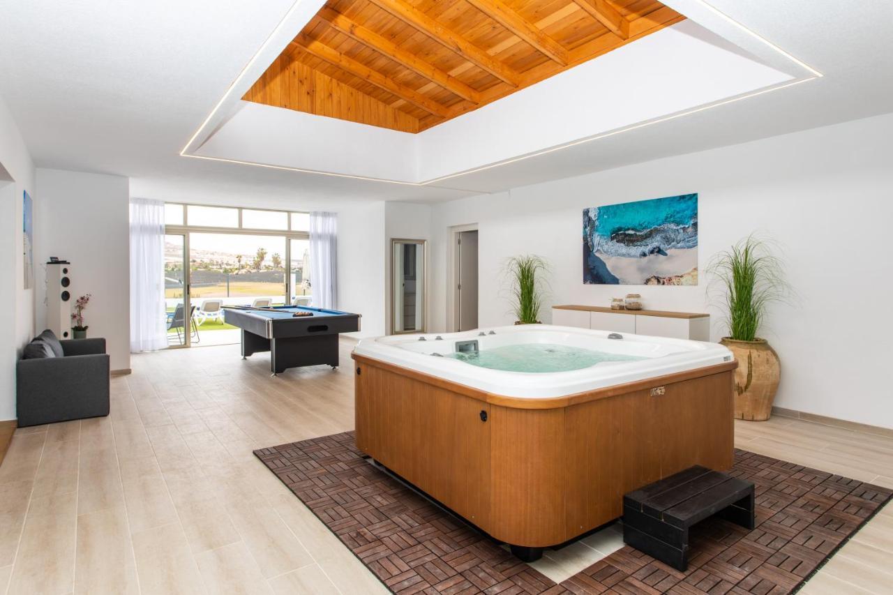 Luxury Villa Perla Калета де Фусте Екстериор снимка